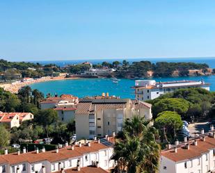 Vista exterior de Apartament en venda en Sant Feliu de Guíxols amb Aire condicionat, Calefacció i Parquet