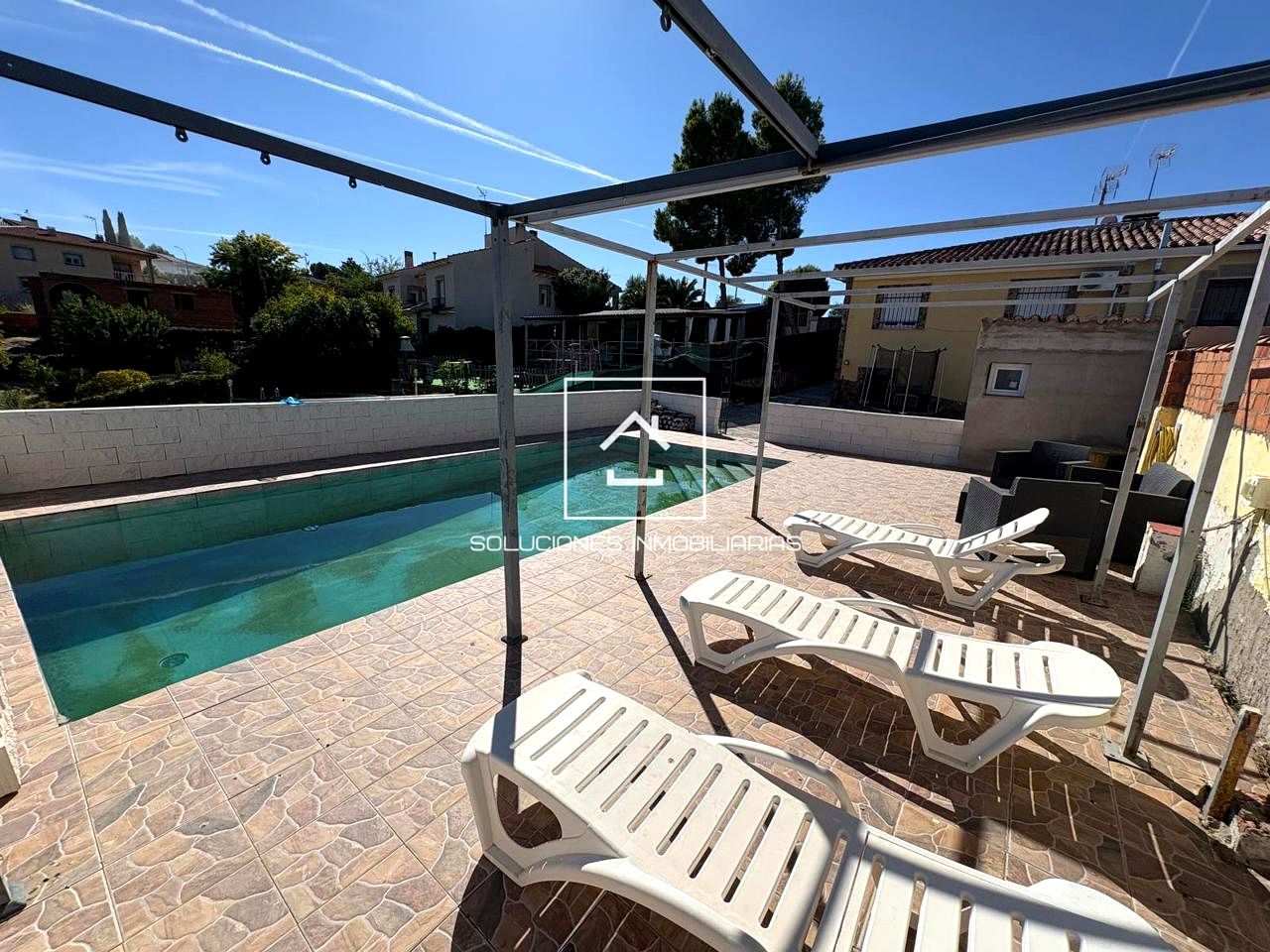 Piscina de Casa o chalet en venta en Colmenar de Oreja con Aire acondicionado, Jardín privado y Terraza