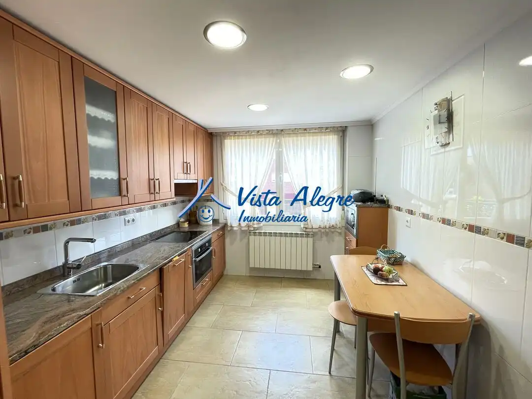 Kitchen of Detached homes for sale in Haro  with Heating, Parquet flooring and Terrace