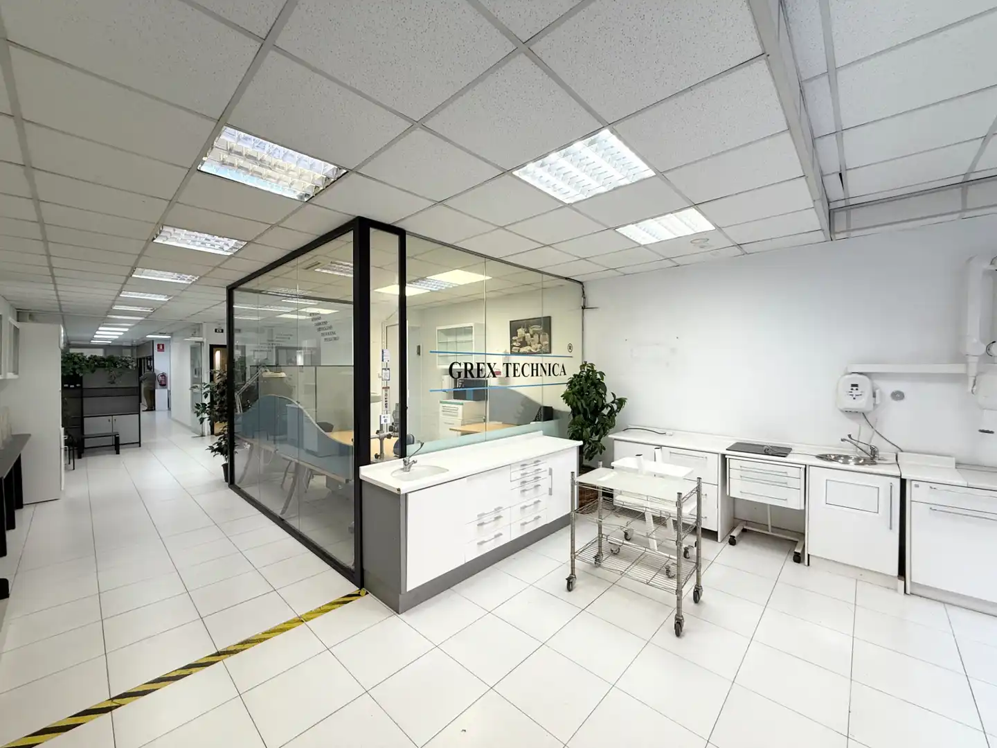 Commercial properties for rent in Barcelona  with Air Conditioner and Heating