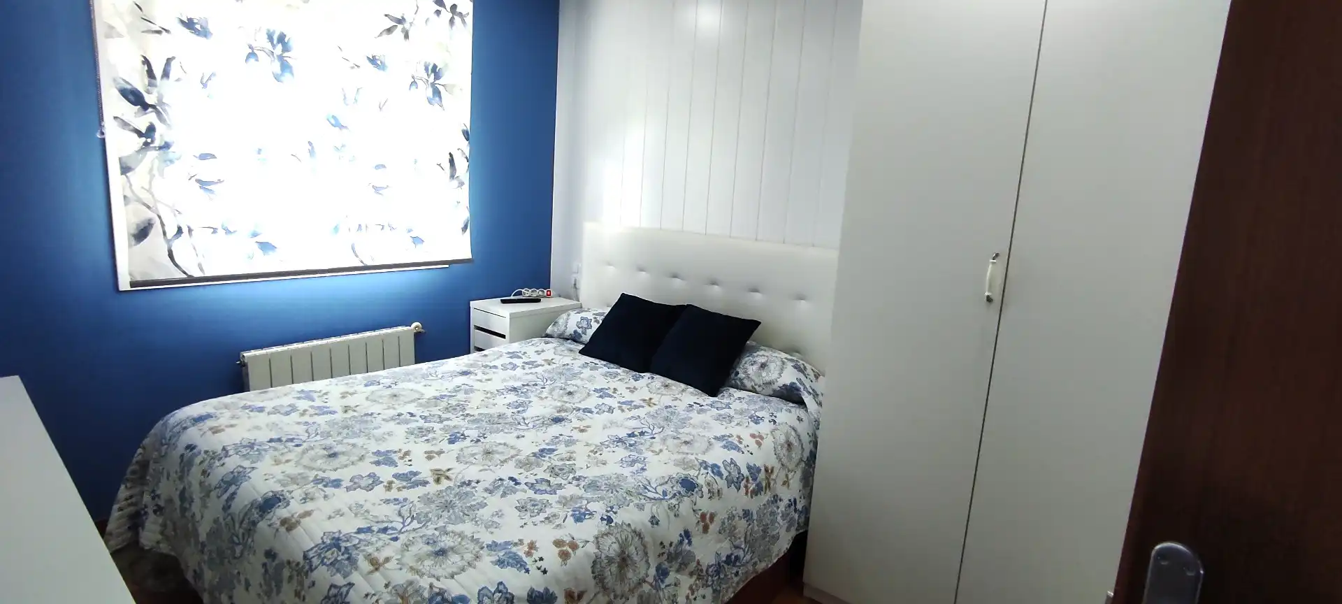 Dormitori de Casa adosada en venda en Castro-Urdiales amb Calefacció, Jardí privat i Terrassa