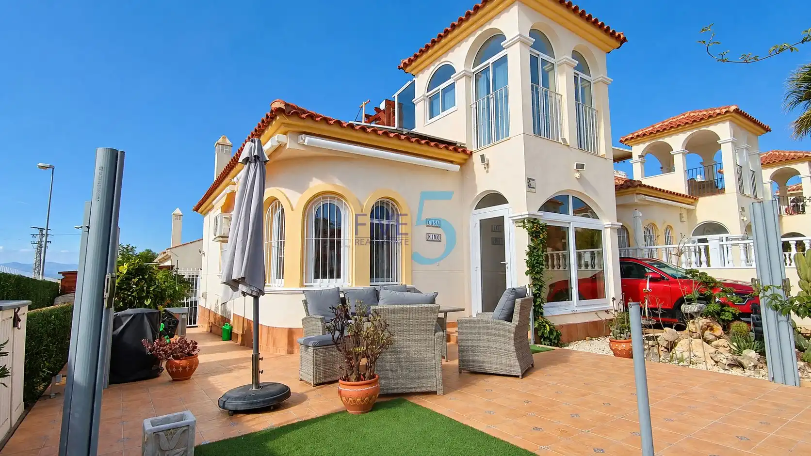 Terrassa de Casa o xalet en venda en Benimar