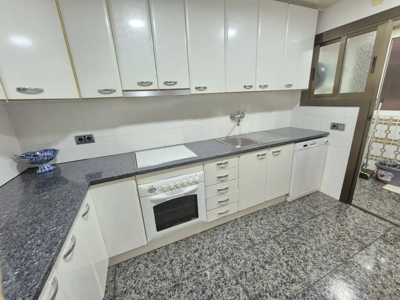 Piso con terraza en venta en Calle Don Pelayo, imagen 27