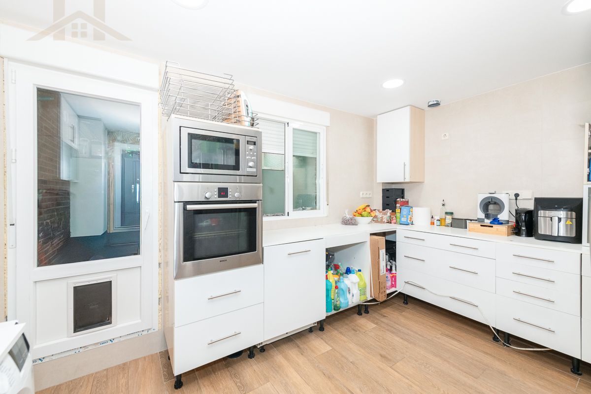Kitchen of Flat for sale in San Sebastián de los Reyes  with Storage room