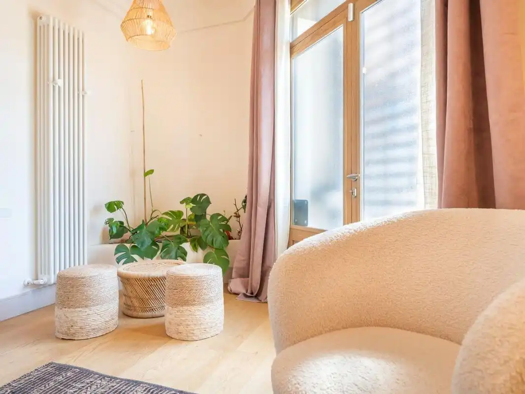 Planta baja en venta en P.º del Rey, Argüelles