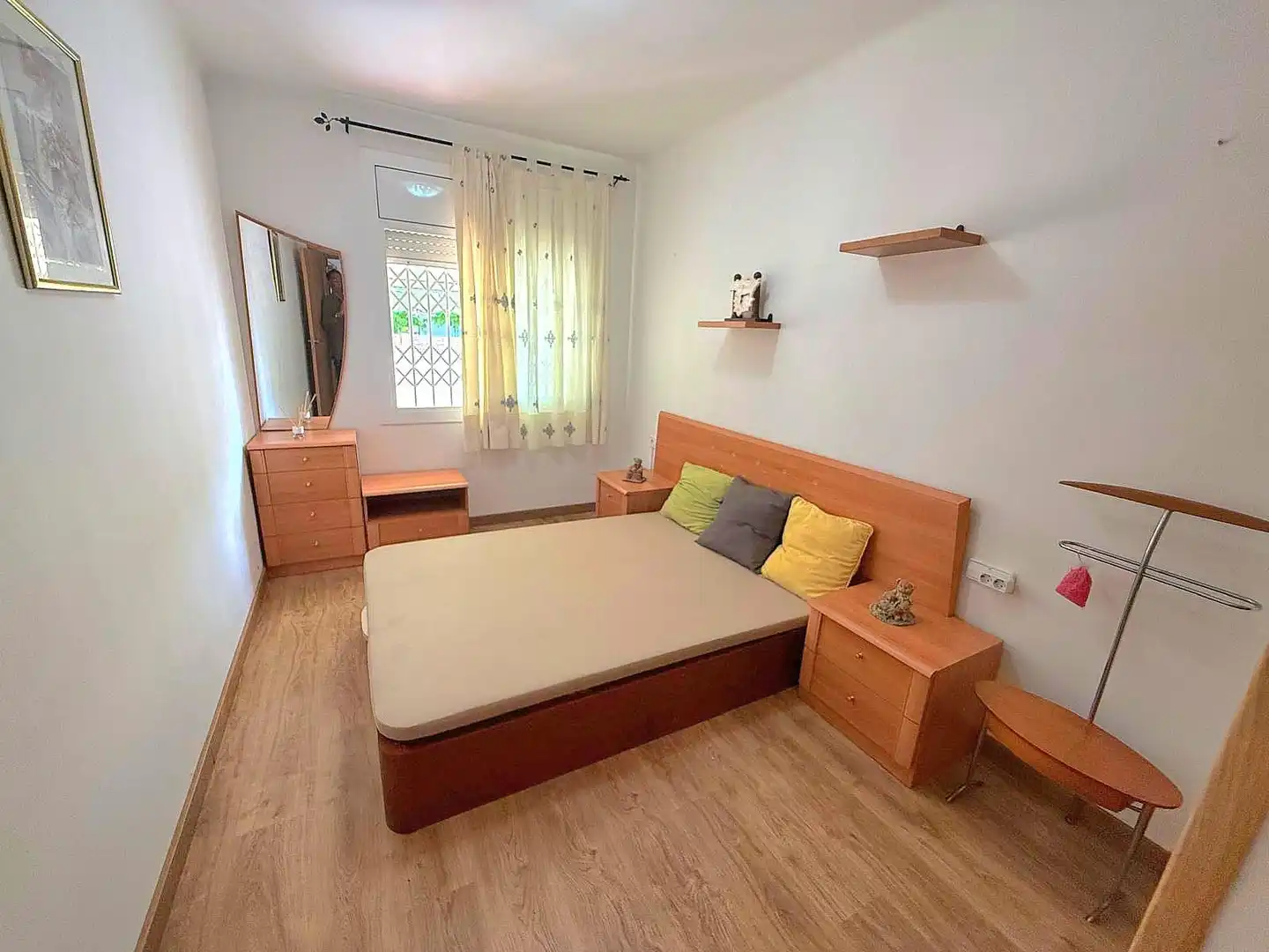 Dormitori de Planta baixa en venda en Calafell amb Parquet i Terrassa
