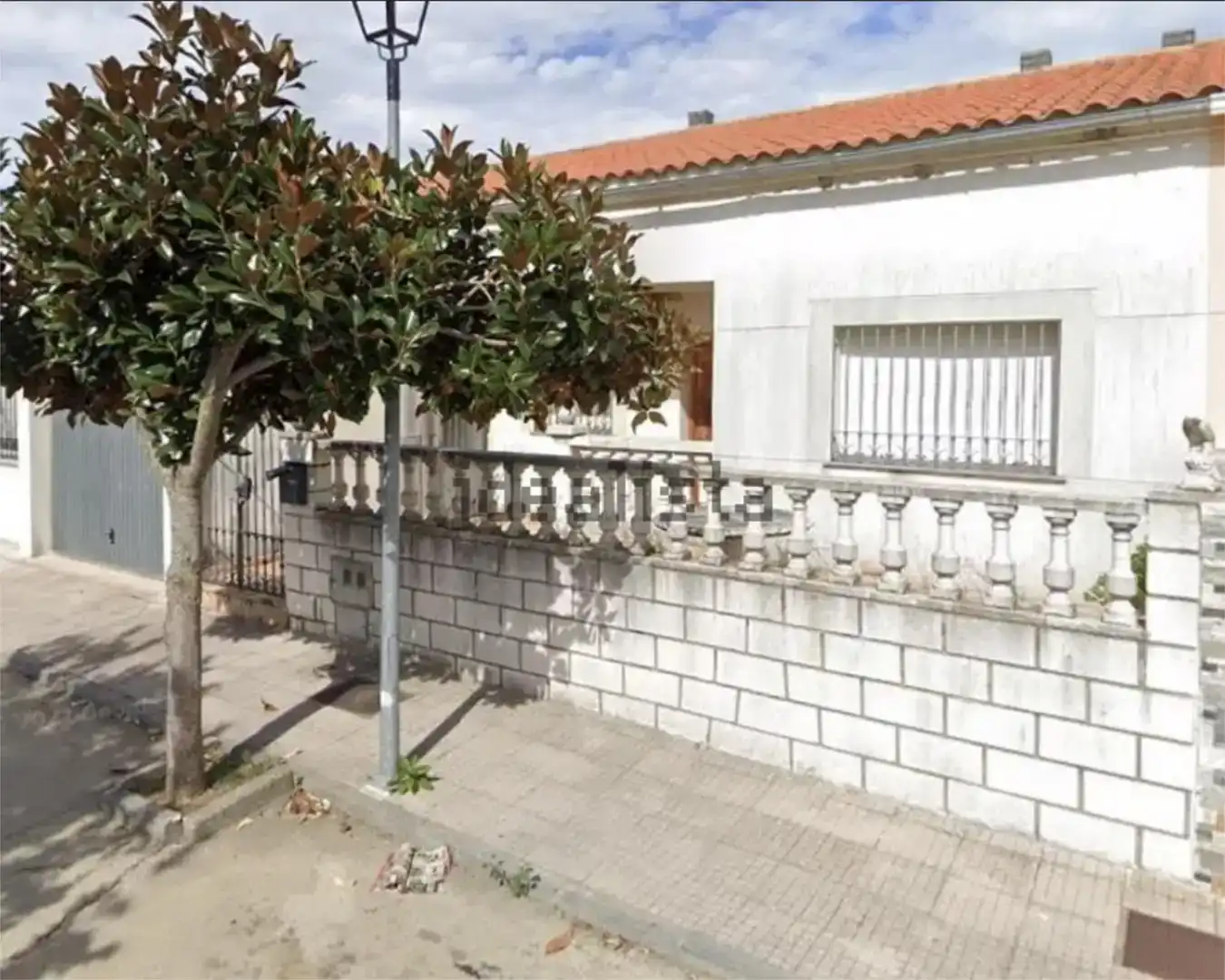 Vista exterior de Piso en venta en Santa Cruz de la Sierra, Cáceres