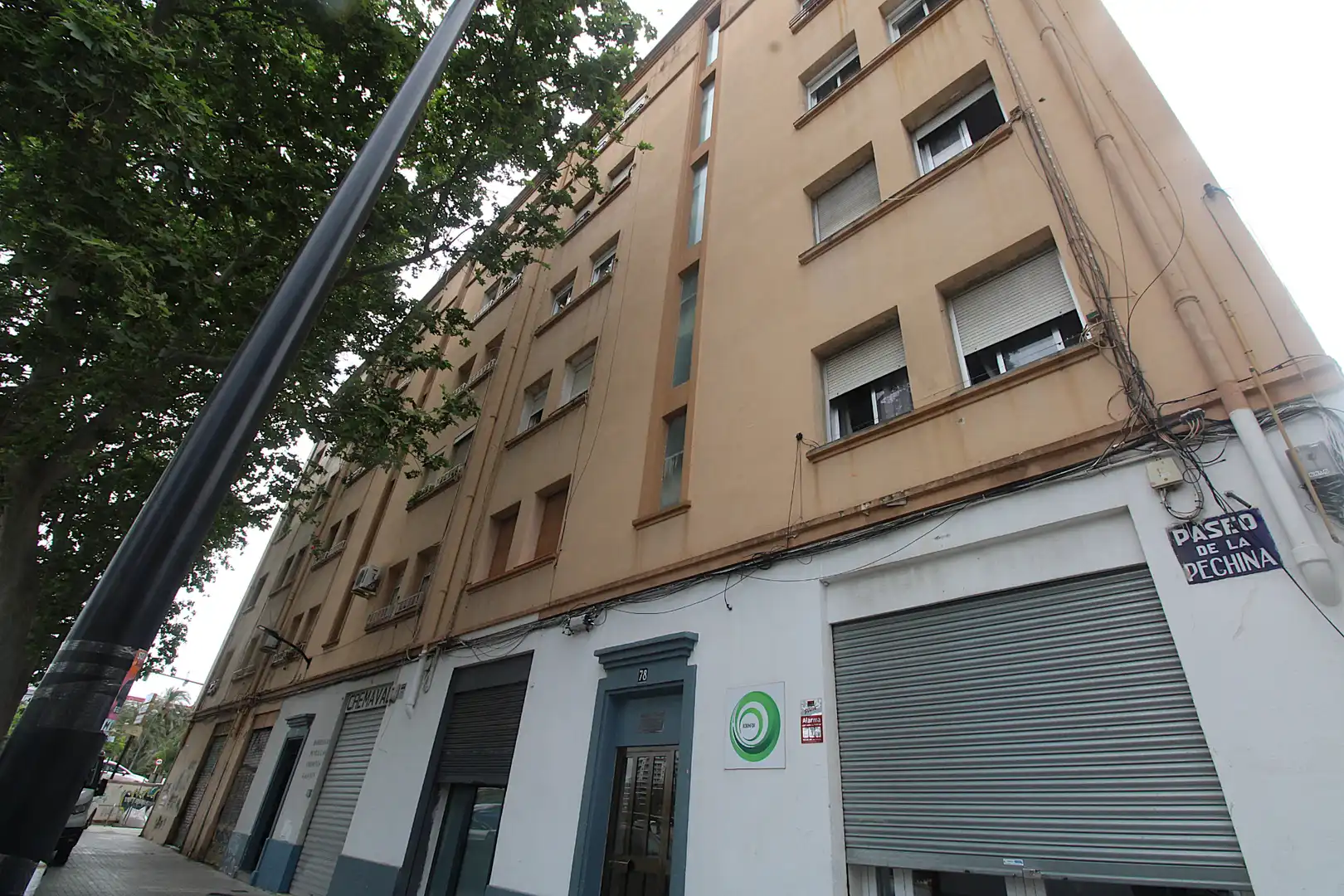 Vista exterior de Apartament de lloguer en Valencia amb Parquet, Moblat i Forn