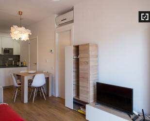 Living room of Flat to rent in Esplugues de Llobregat  with Air Conditioner, Heating and Furnished