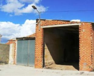Exterior view of Industrial buildings for sale in Caminreal