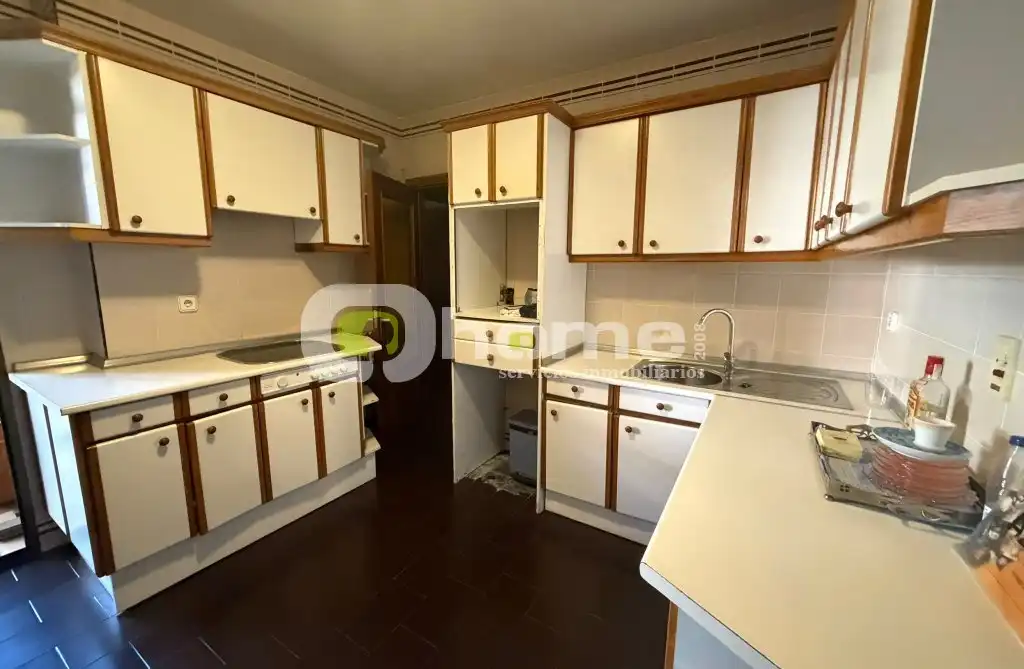 Kitchen of Flat for sale in Zamora Capital   with Heating, Terrace and Community pool