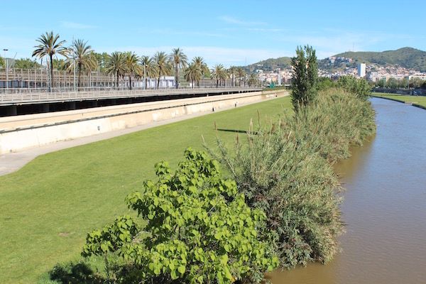 Vista exterior de Residencial en venta en  Barcelona Capital