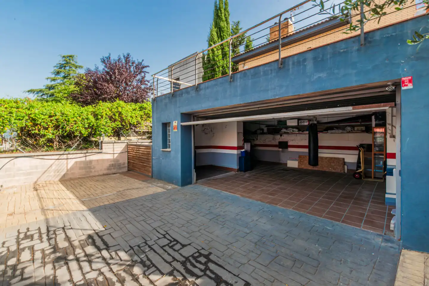 Aparcament de Casa o xalet en venda en Vacarisses amb Aire condicionat, Calefacció i Jardí privat