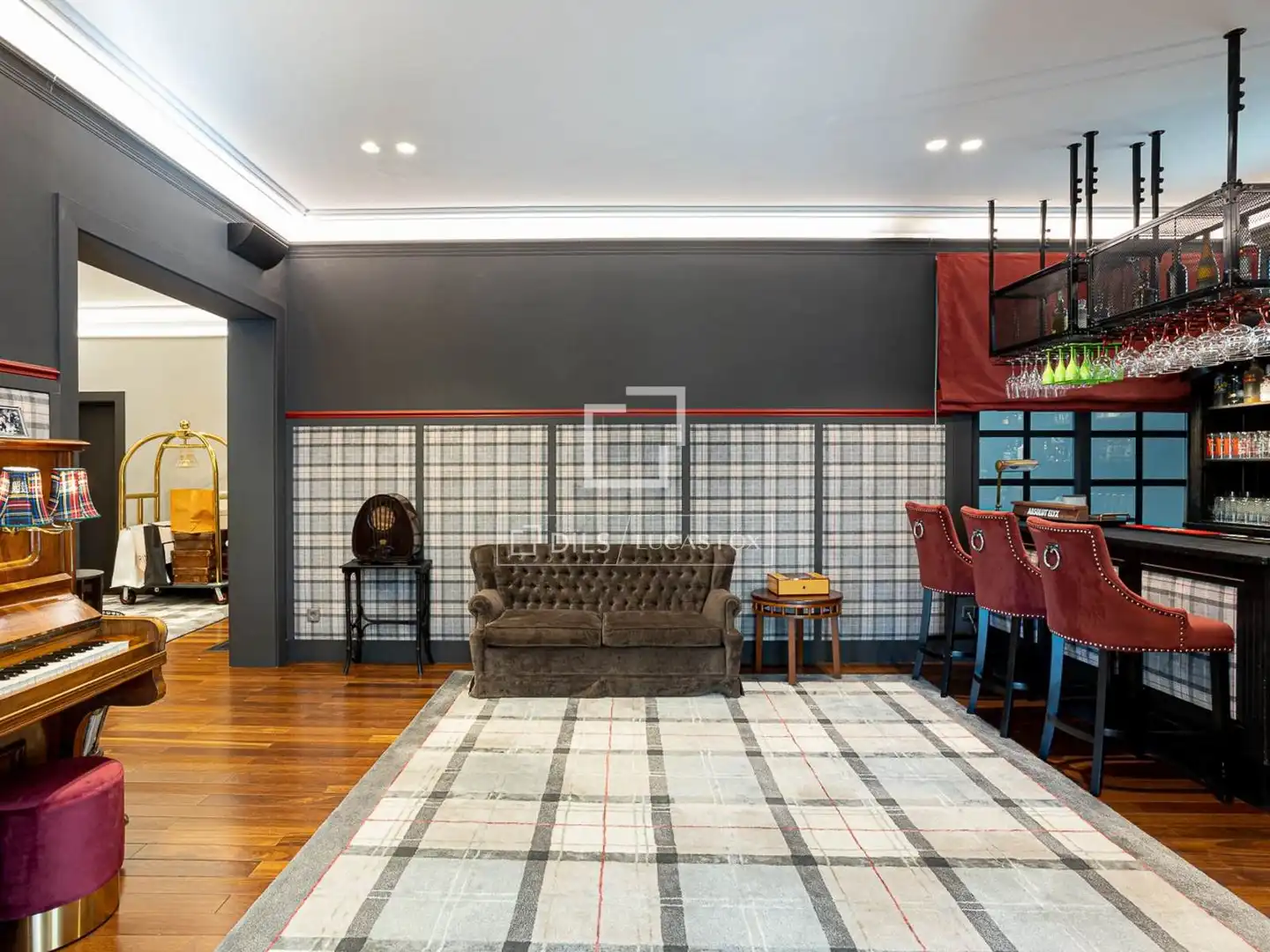 Sala de estar de Piso en venta en Barcelona con Aire acondicionado, Calefacción y Parquet
