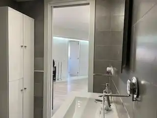 Baño de Apartamento en venta en Reus con Parquet, Amueblado y Balcón
