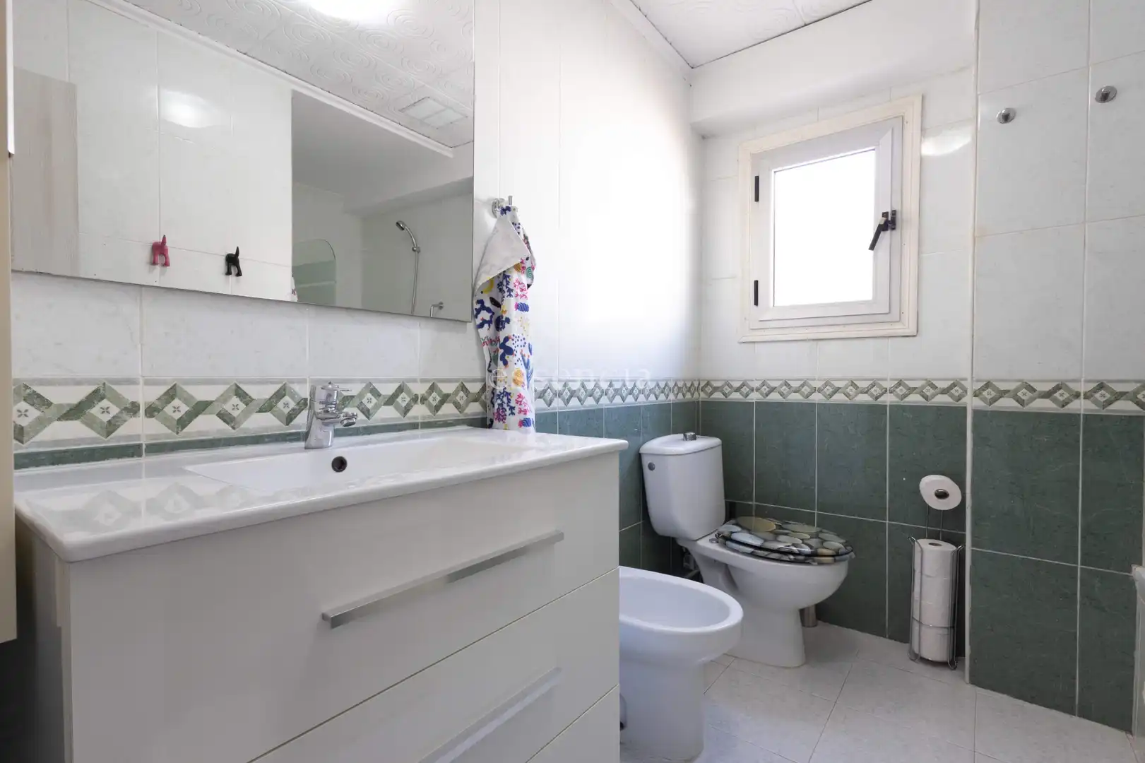 Baño de Piso en venta en Gandia con Aire acondicionado, Terraza y Trastero