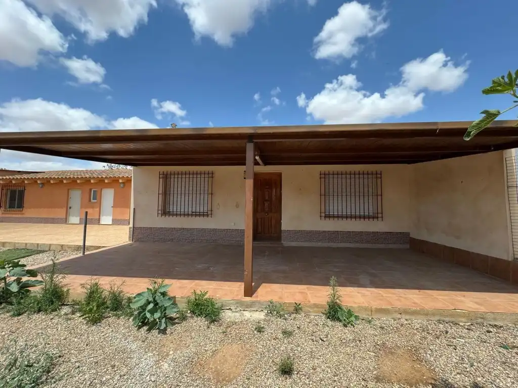 Detached homes for sale in Balsapintada - El Estrecho