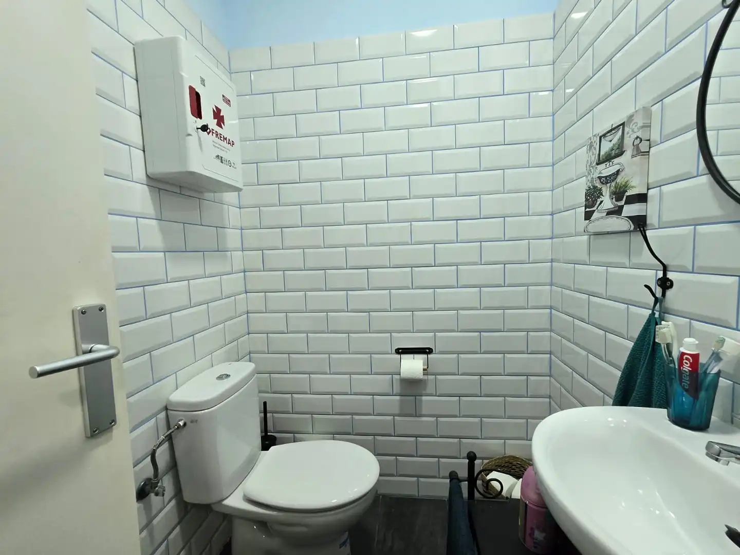 Bathroom of Office for rent in Alcorcón  with Air Conditioner, Heating and Furnished