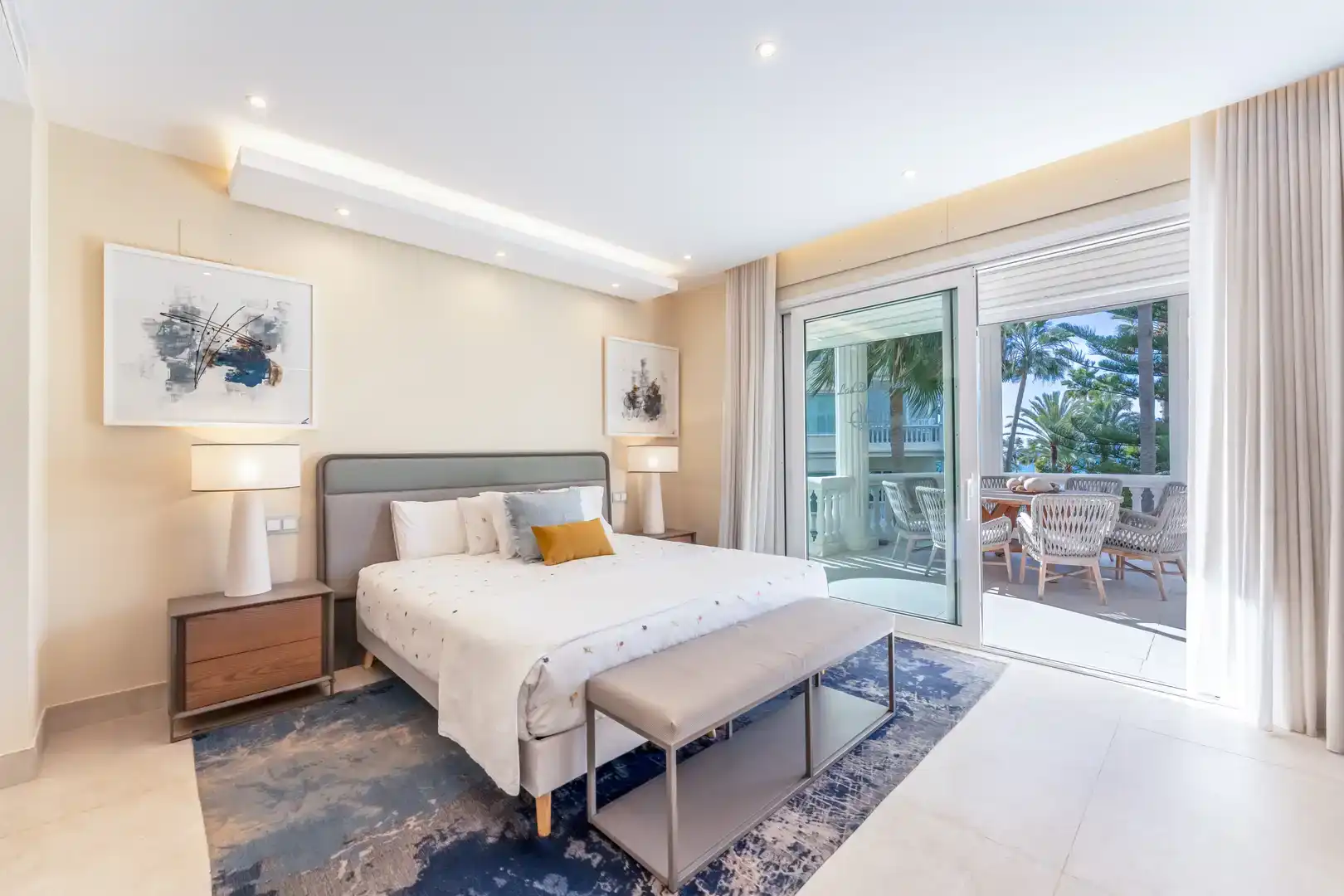 Habitación de Piso en venta en Estepona con Aire acondicionado, Piscina y Balcón