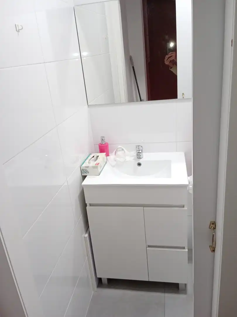 Badezimmer von Geschaftsraum zur Miete in Sant Cugat del Vallès mit Parkett