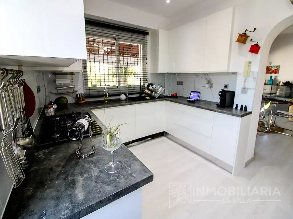 Kitchen of Country homes for sale in Coín  with Swimming Pool