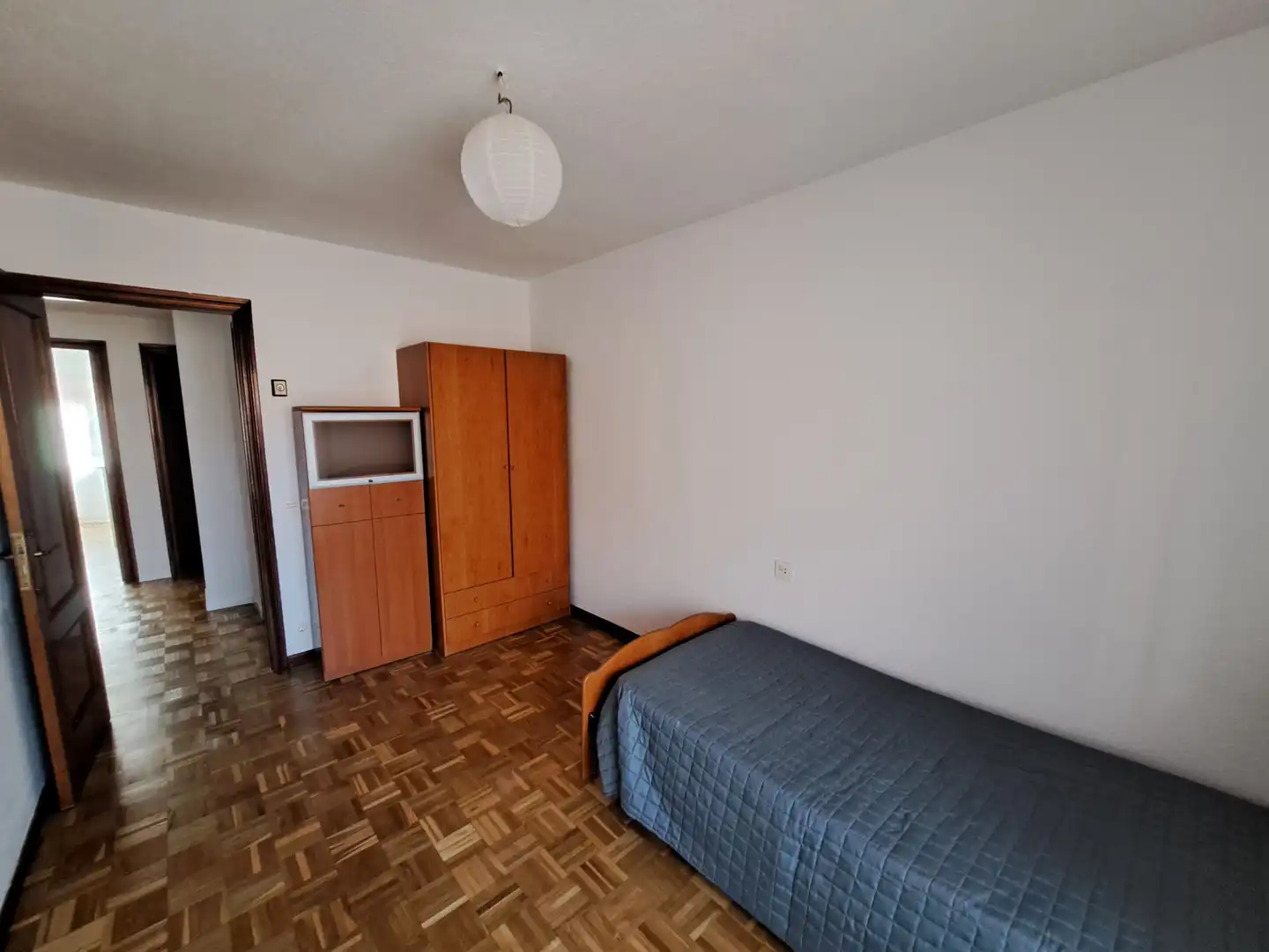 Schlafzimmer von Wohnung zur Miete in León Capital  mit Parkett, Möbliert und Ofen