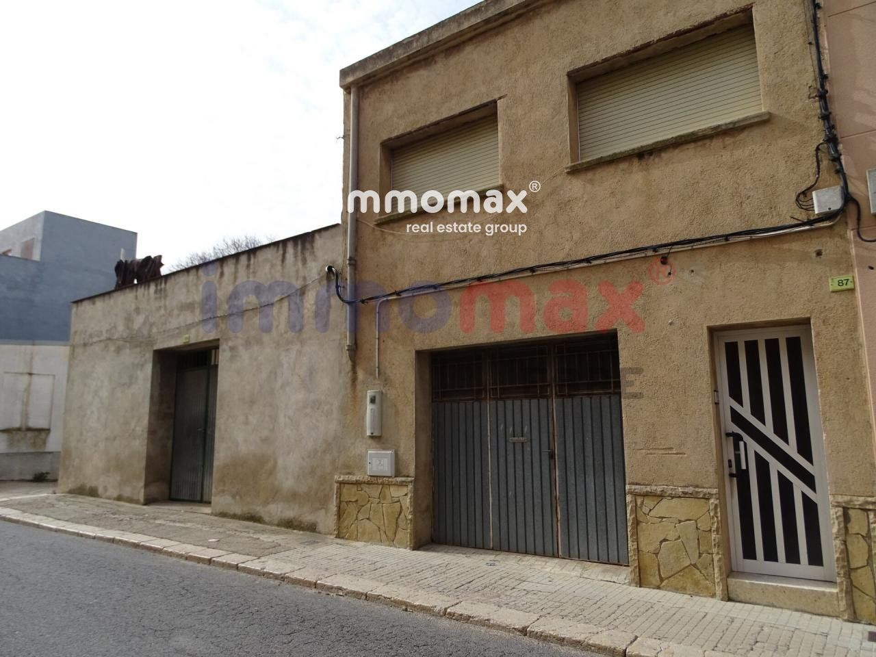 Vista exterior de Casa o xalet en venda en Tortosa amb Aire condicionat i Terrassa