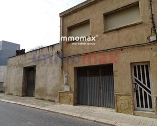 Vista exterior de Casa o xalet en venda en Tortosa amb Aire condicionat i Terrassa