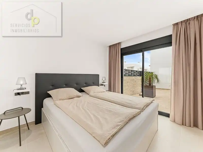 Chalet con piscina en venta en Calle Soria 19, imagen 9