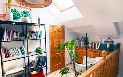 Dormitori de Dúplex en venda en Valdemoro amb Aire condicionat, Terrassa i Balcó