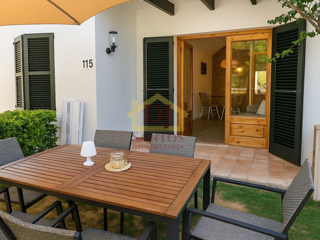 Jardí de Apartament en venda en Es Mercadal