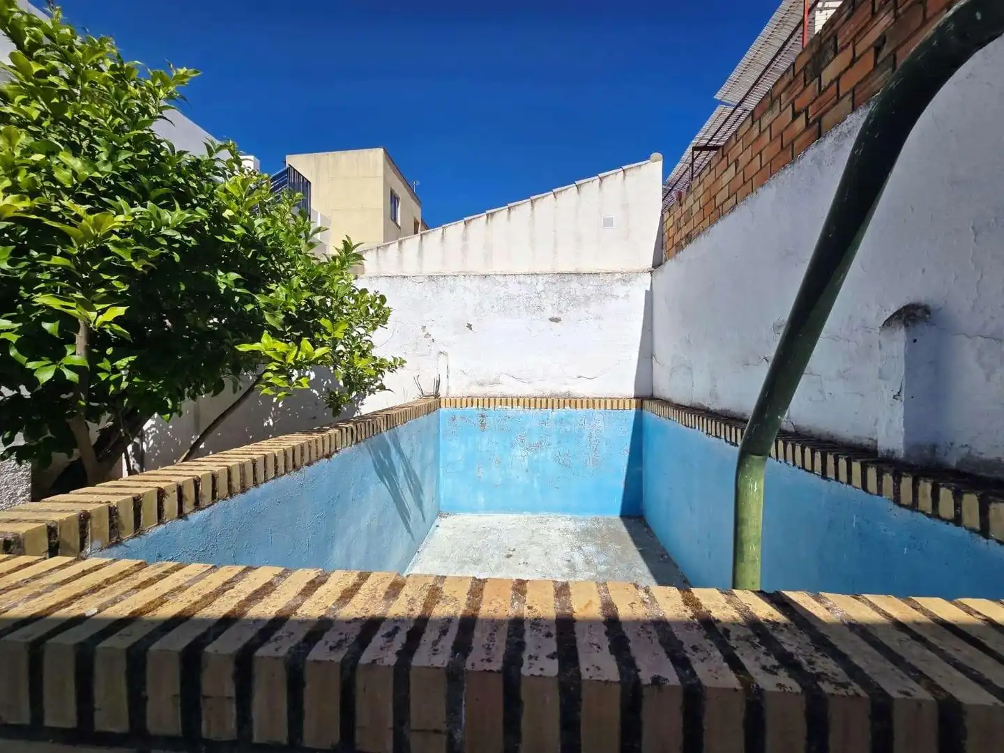 Piscina de Casa o chalet en venta en Valencina de la Concepción con Terraza, Trastero y Piscina
