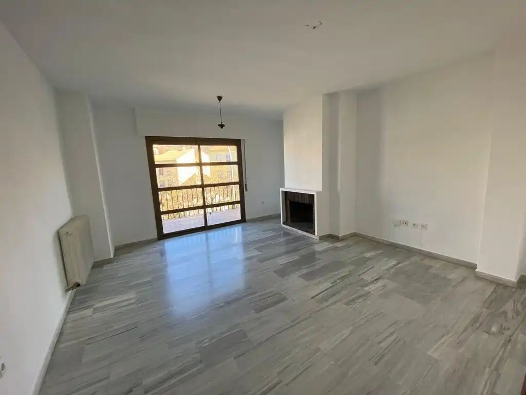 Living room of Flat for rent in Granada  with Heating, Private garden and Community pool