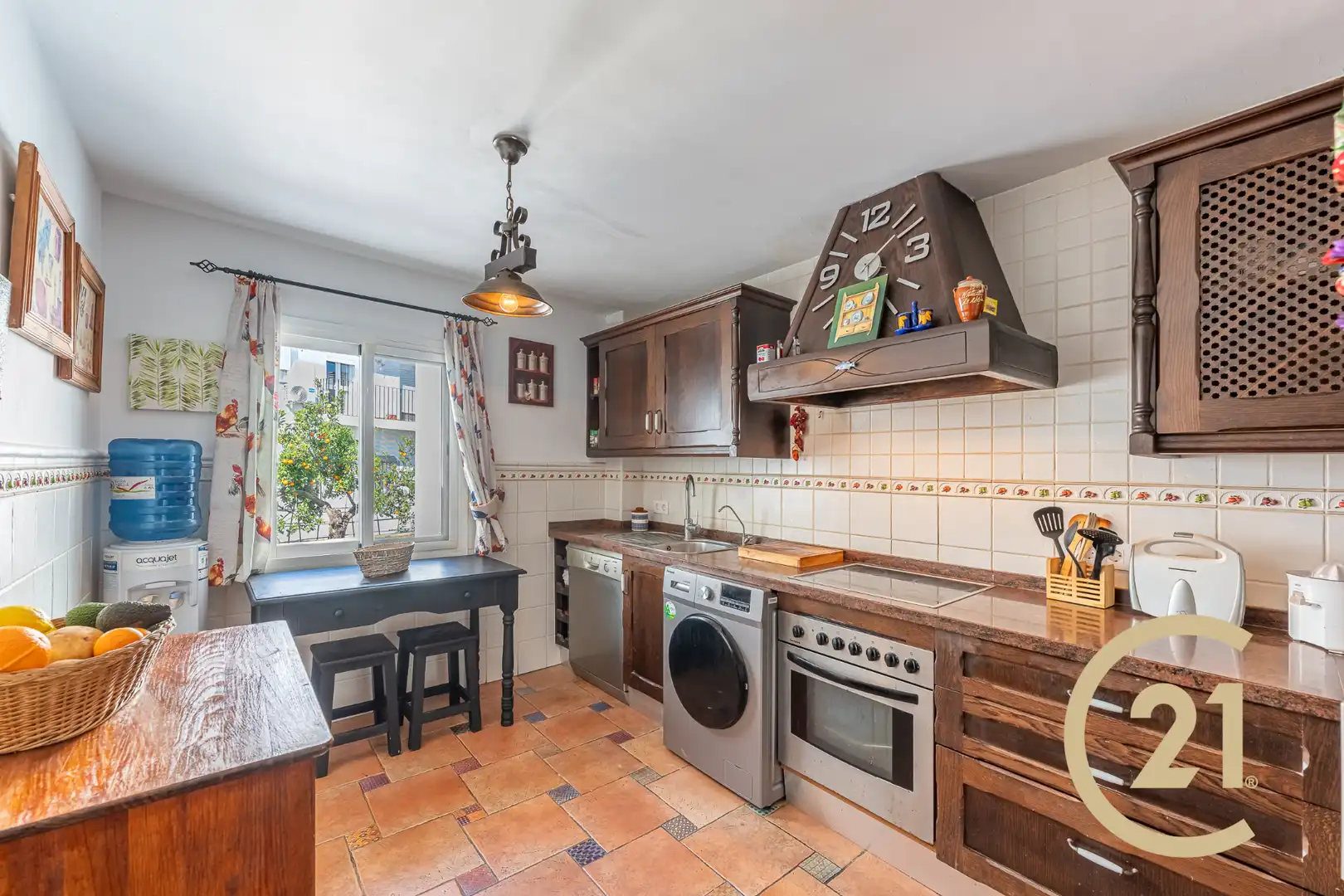 Cocina de Ático en venta en Ojén con Parquet, Amueblado y Horno