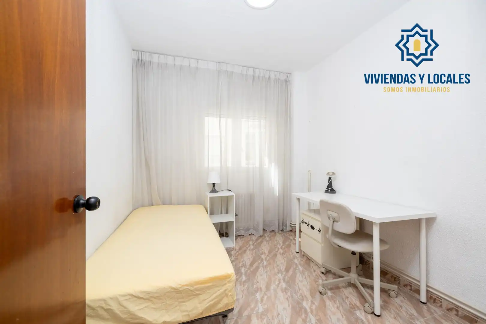 Flat with lift for sale in Calle Santa Paula, imagen 18