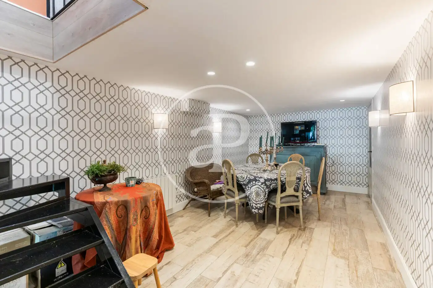 Comedor de Casa adosada en venta en La Moraleja con Aire acondicionado, Calefacción y Jardín privado