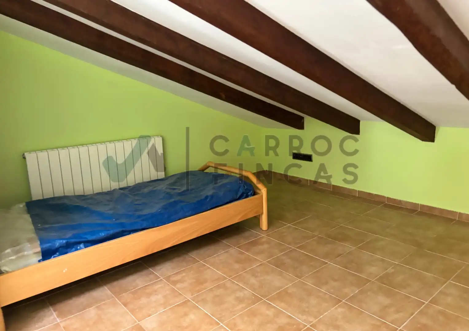 Habitación de Piso en venta en Sant Joan de les Abadesses con Calefacción, Amueblado y Horno