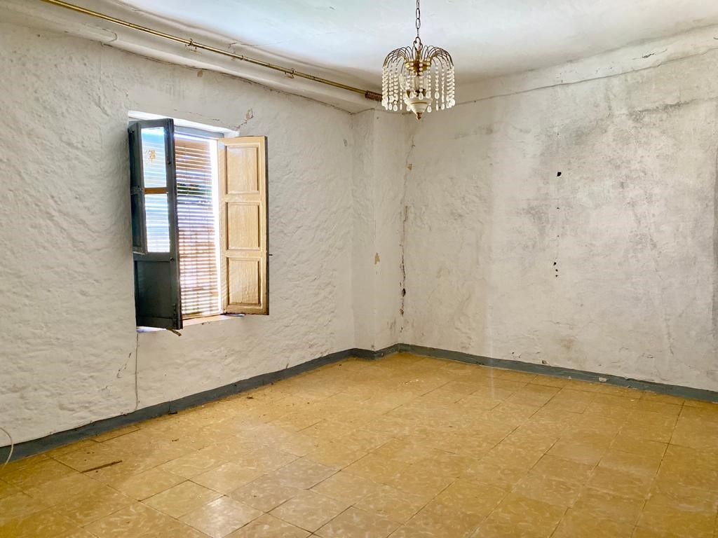 House or chalet for sale in Alhama de Granada