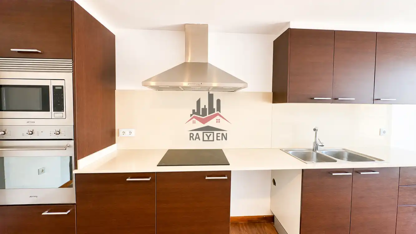 Duplex con ascensore in affitto a Centre, imagen 7