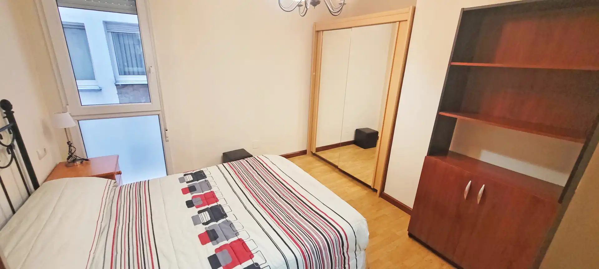 Habitación de Piso en venta en Gijón  con Calefacción