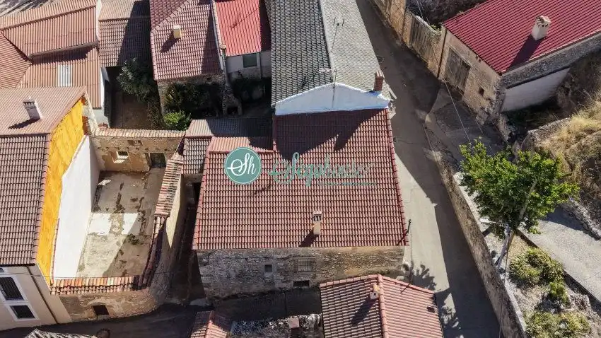 Vista exterior de Casa o chalet en venta en Fuentesoto con Calefacción