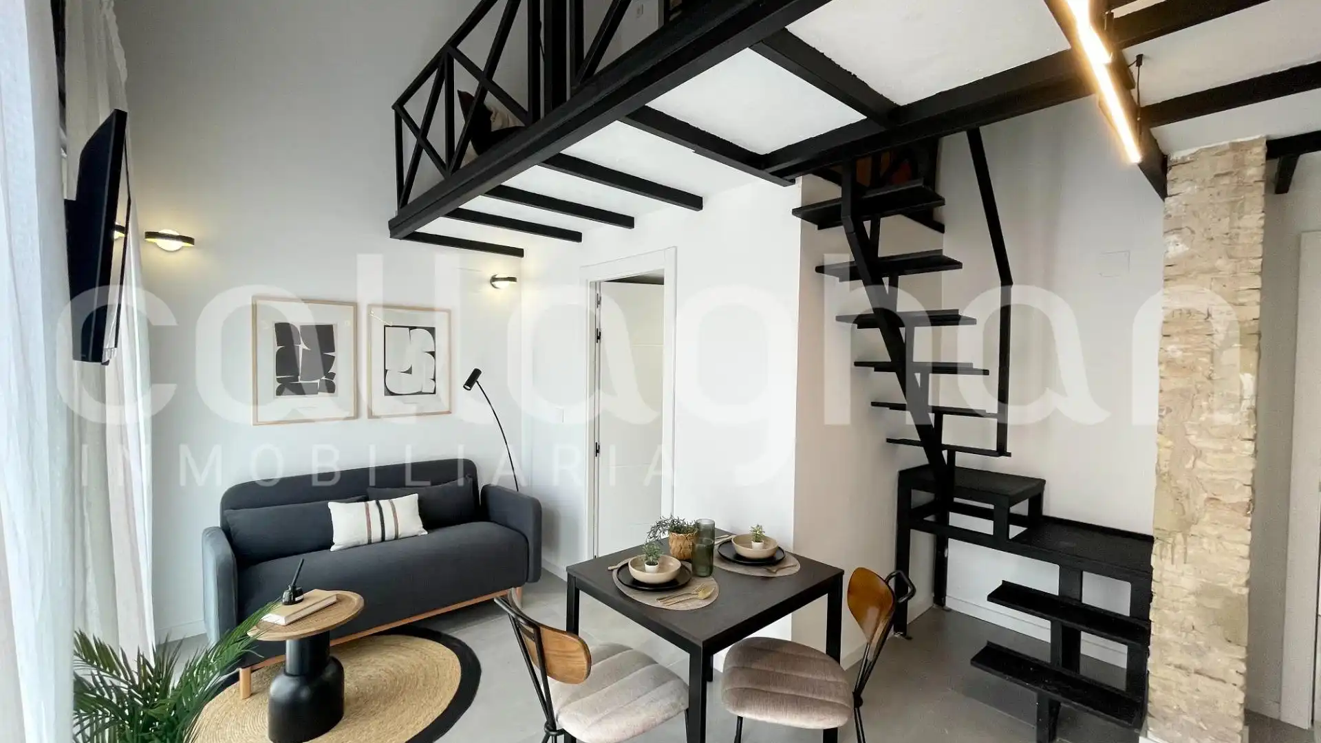 Sala de estar de Loft de alquiler en  Valencia Capital con Aire acondicionado, Terraza y Amueblado