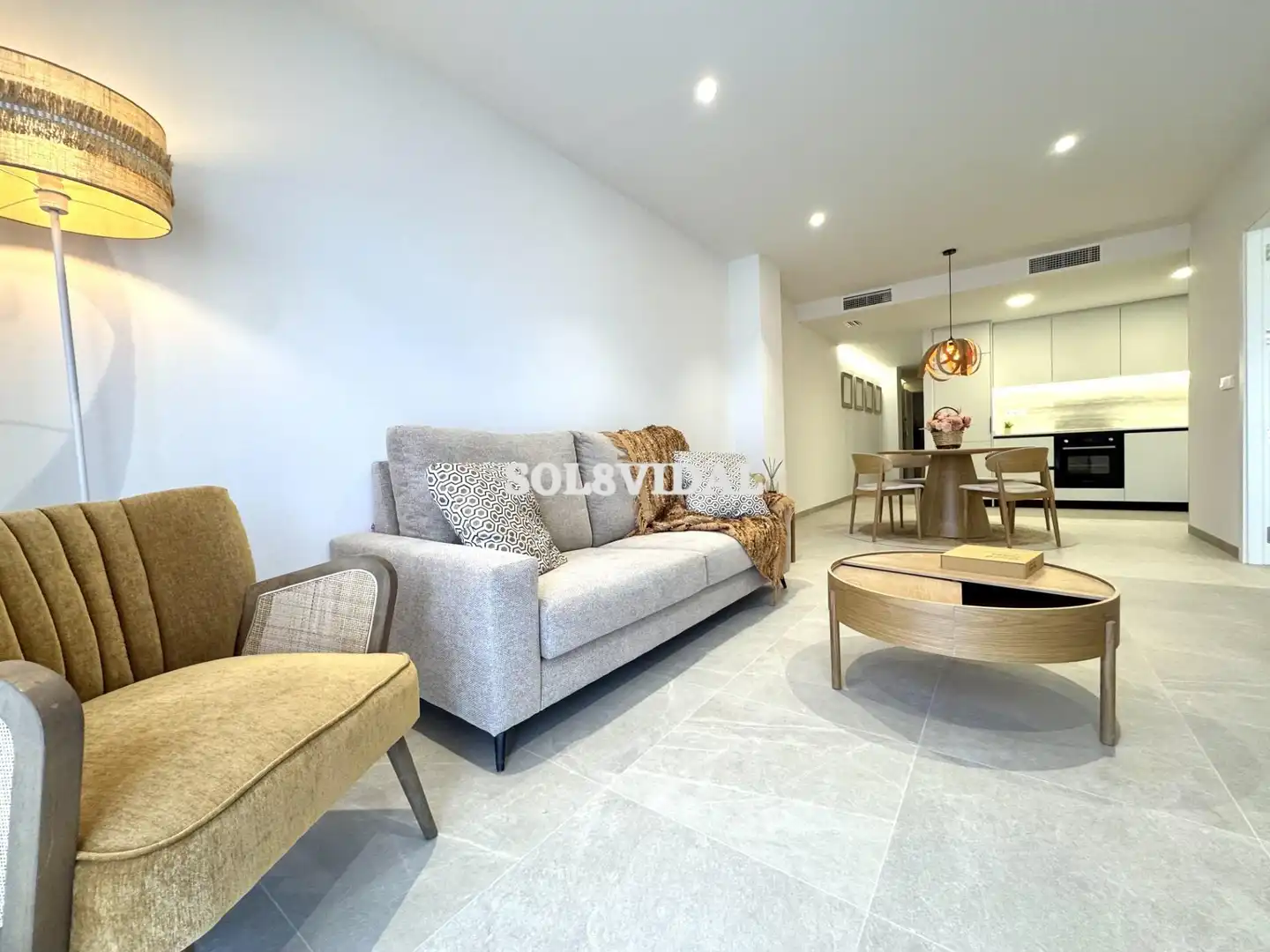 Flat with lift for sale in Avenida de la Paz, imagen 4