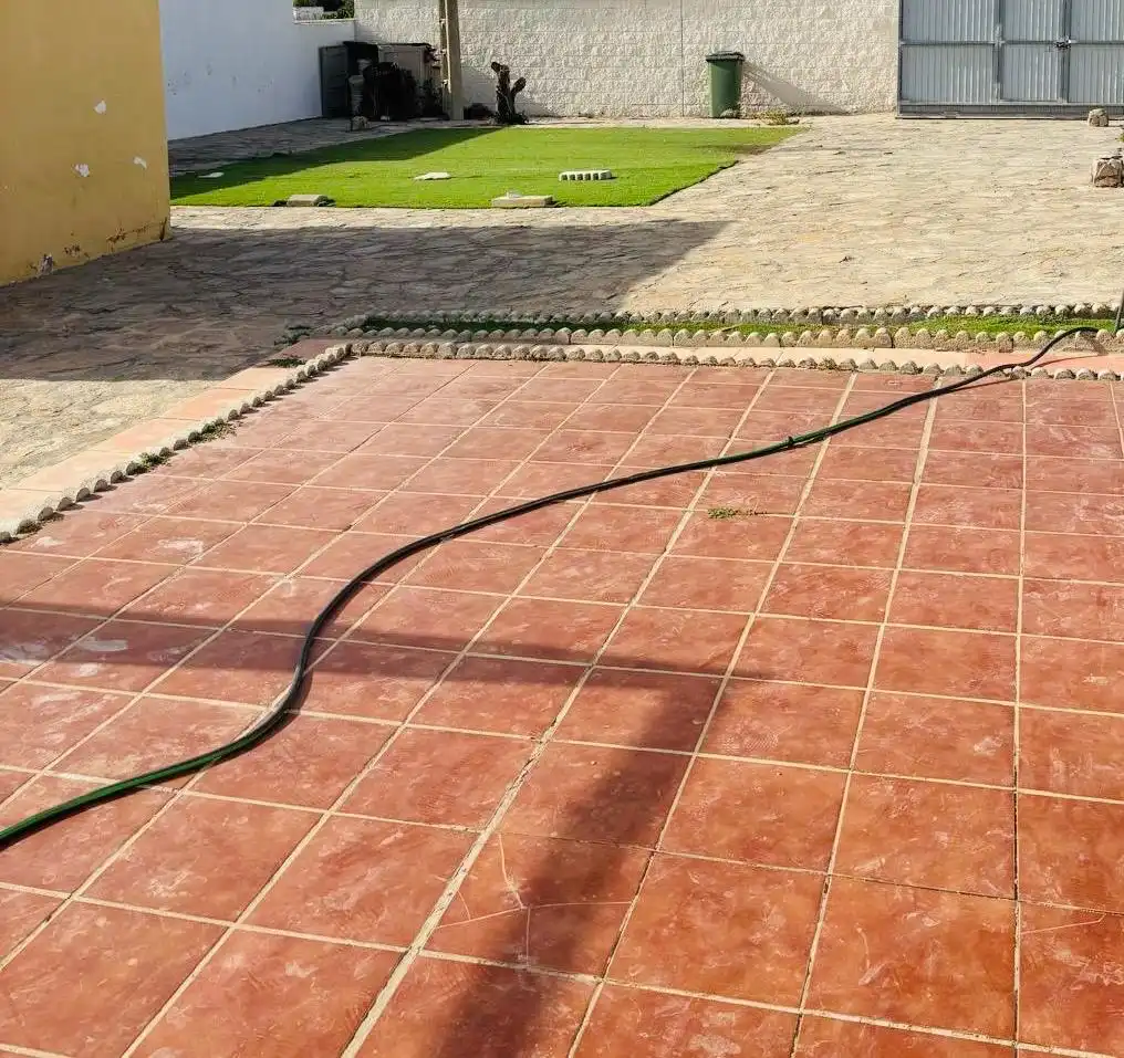 Terrassa de Casa o xalet en venda en Chiclana de la Frontera amb Jardí privat, Traster i Piscina