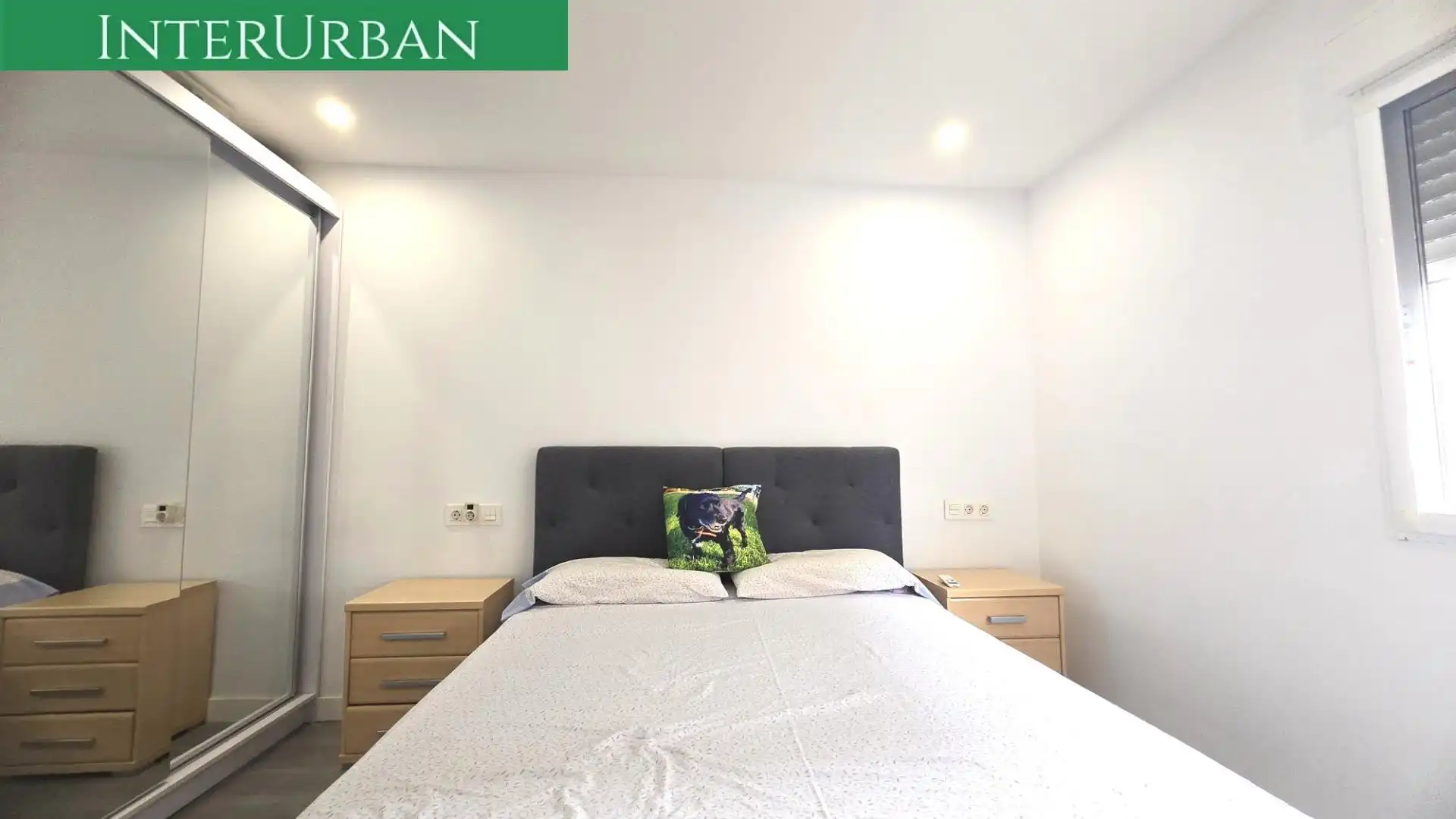 Habitación de Piso en venta en Valencia con Aire acondicionado, Calefacción y Balcón