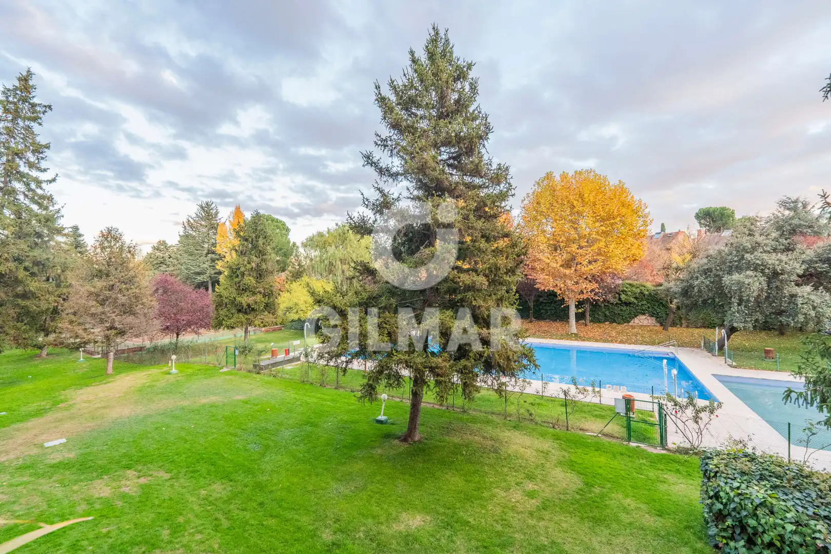 Flat for sale in Calle de la Kerria, El Soto de la Moraleja