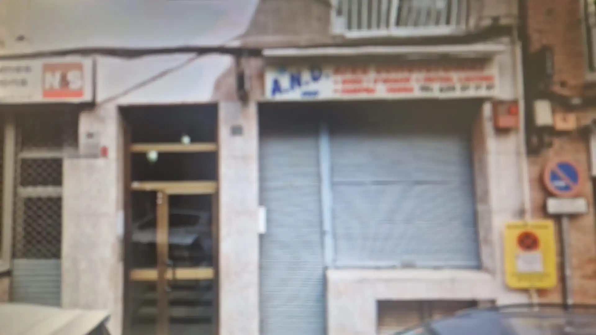 Local en venta en Ripollet