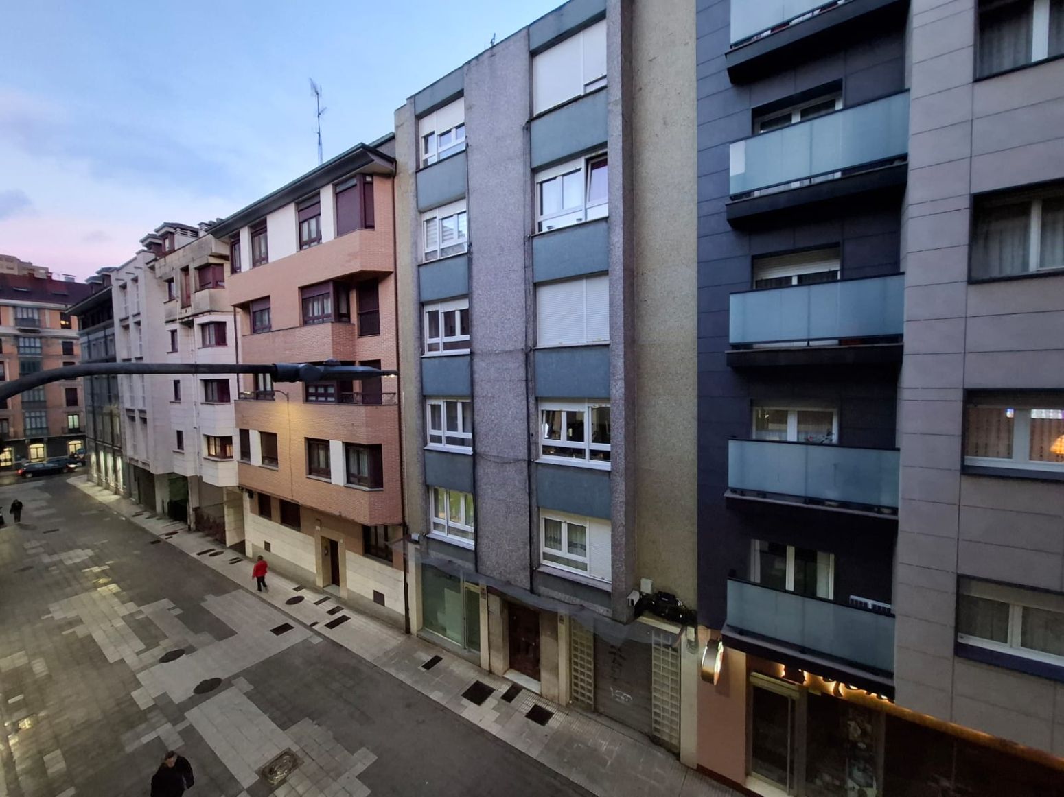 Vista exterior de Pis de lloguer en Gijón  amb Calefacció i Parquet