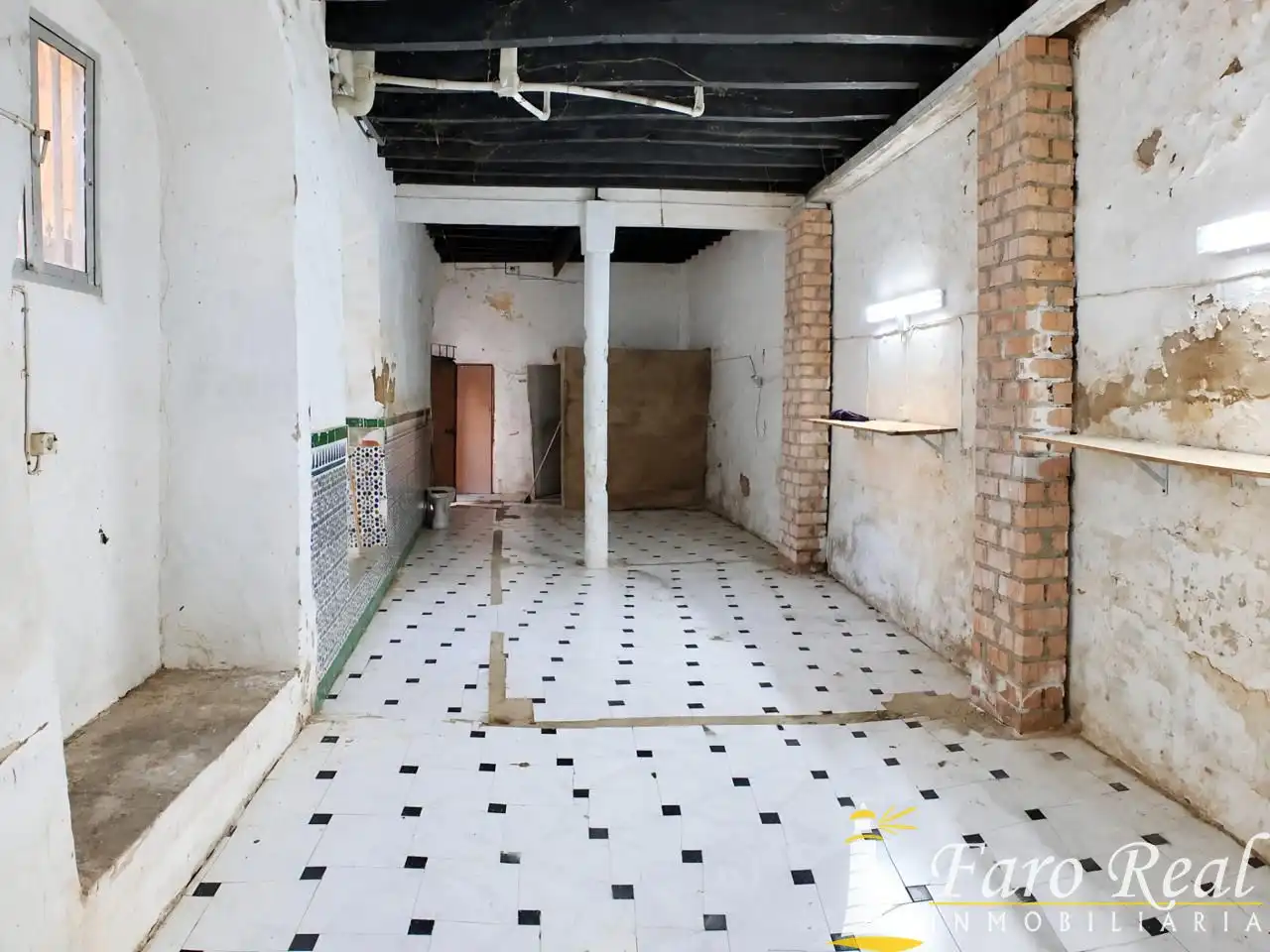 Bajo en venta en Centro - Calzada - Cabo Noval, imagen 8