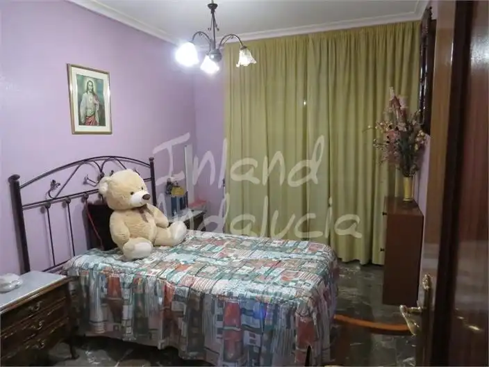 Dormitori de Apartament en venda en Martos amb Aire condicionat, Terrassa i Traster